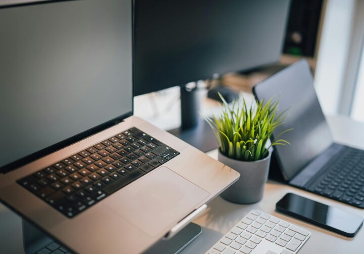 Changes to the e-commerce VAT package as of 2027.
